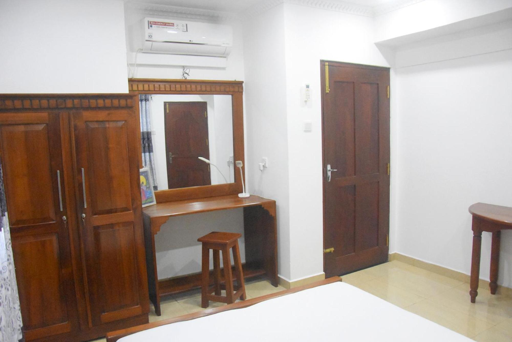 Hotel Rathna Gems Halt Ratnapura Exterior foto