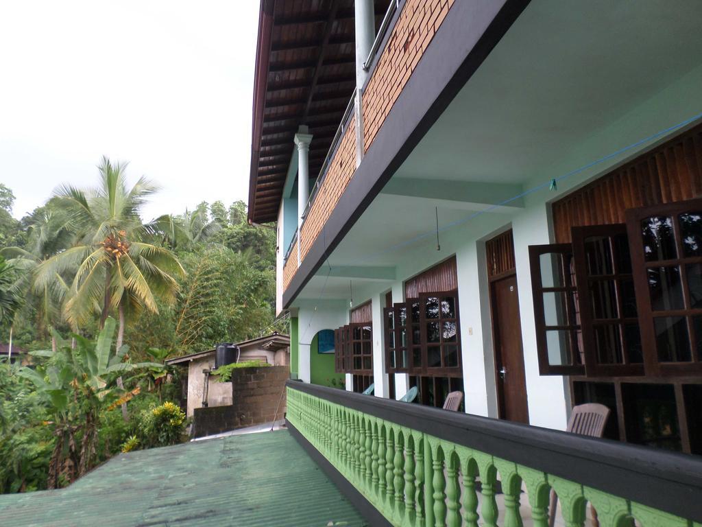 Hotel Rathna Gems Halt Ratnapura Exterior foto